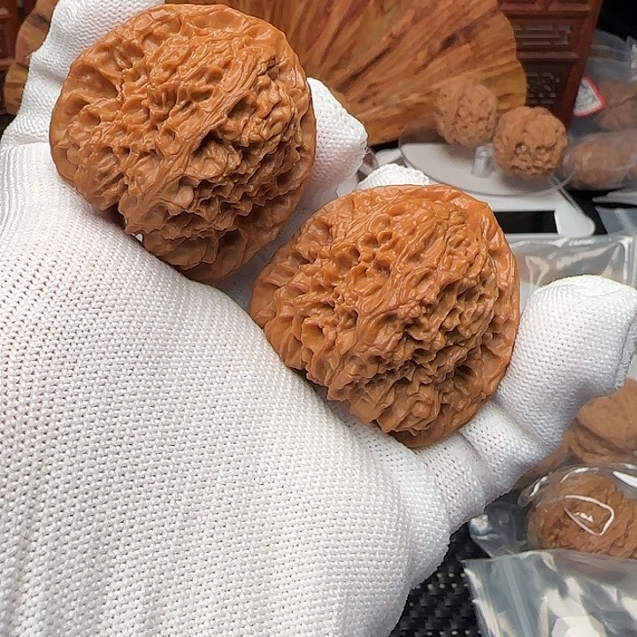 文玩核桃吊坠全品南疆石42尺福利