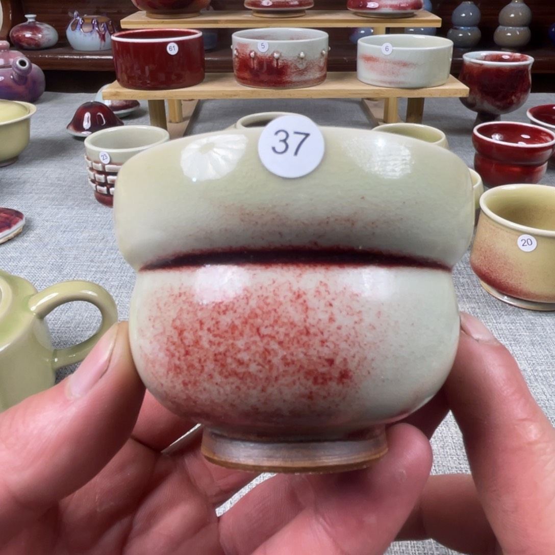 瓷片纯手工制作……钧瓷杯