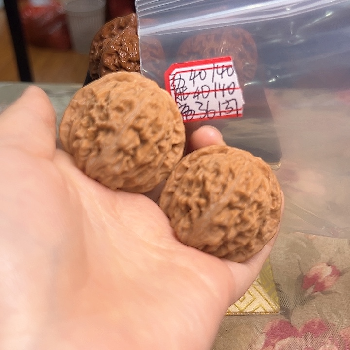 文玩核桃吊坠一代楼