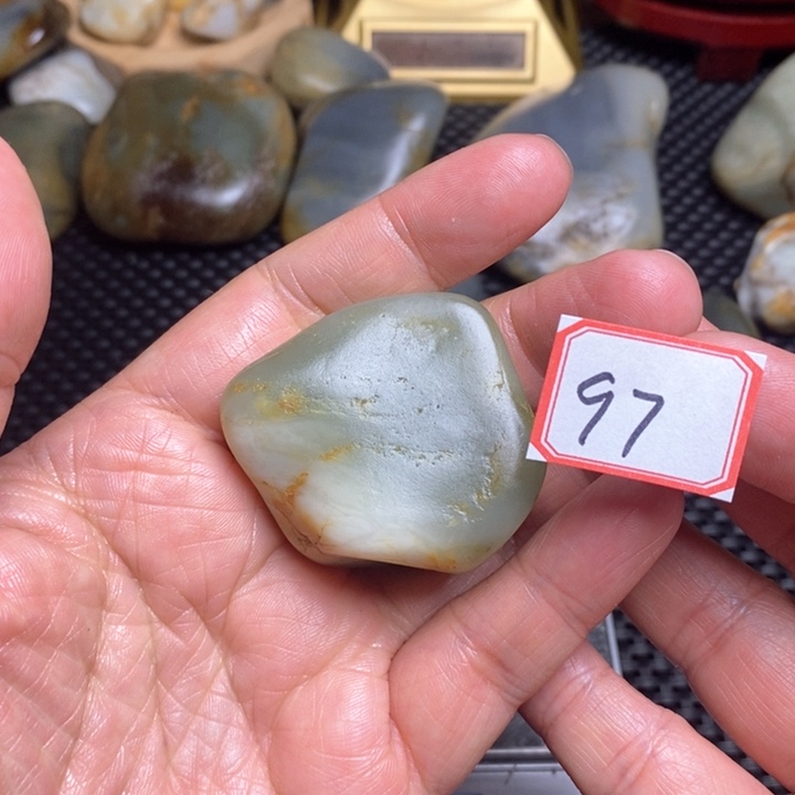 未镶嵌和田玉把件97