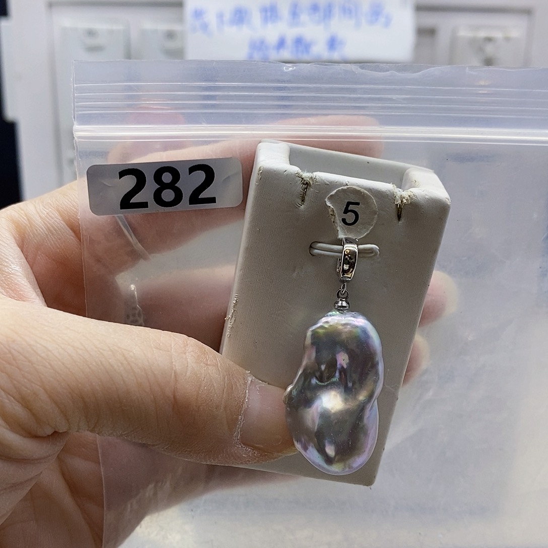 颈饰合金淡水珍珠