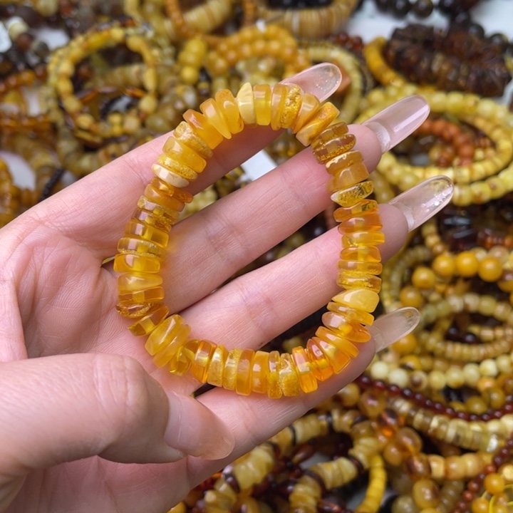 琥珀未镶嵌珠宝奇石