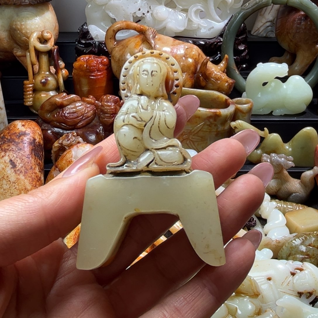 麦***星和田玉未镶嵌挂件