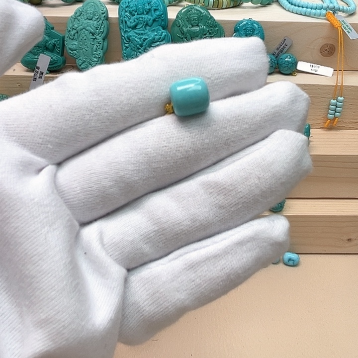 绿松石珠宝未镶嵌