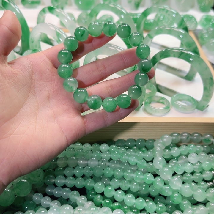 石英质玉手串未镶嵌K*