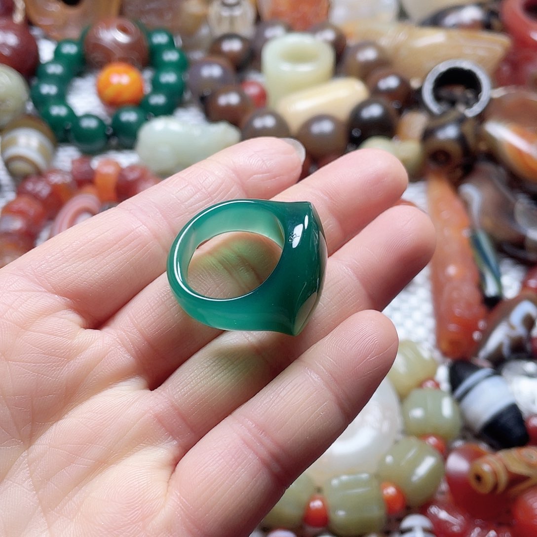 玛瑙/玉髓挂件未镶嵌