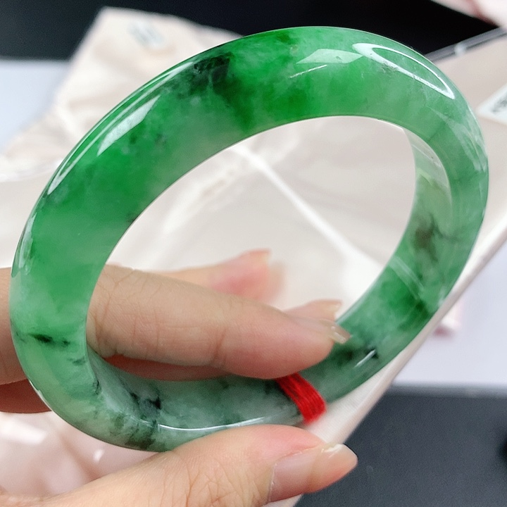 未镶嵌手镯翡翠，378