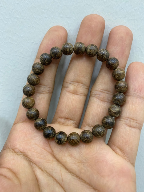 沉香加雅布拉沉水0.8cm单圈6.6克