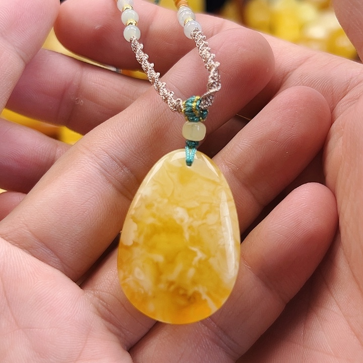 蜜蜡颈饰未镶嵌蜜蜡吊坠