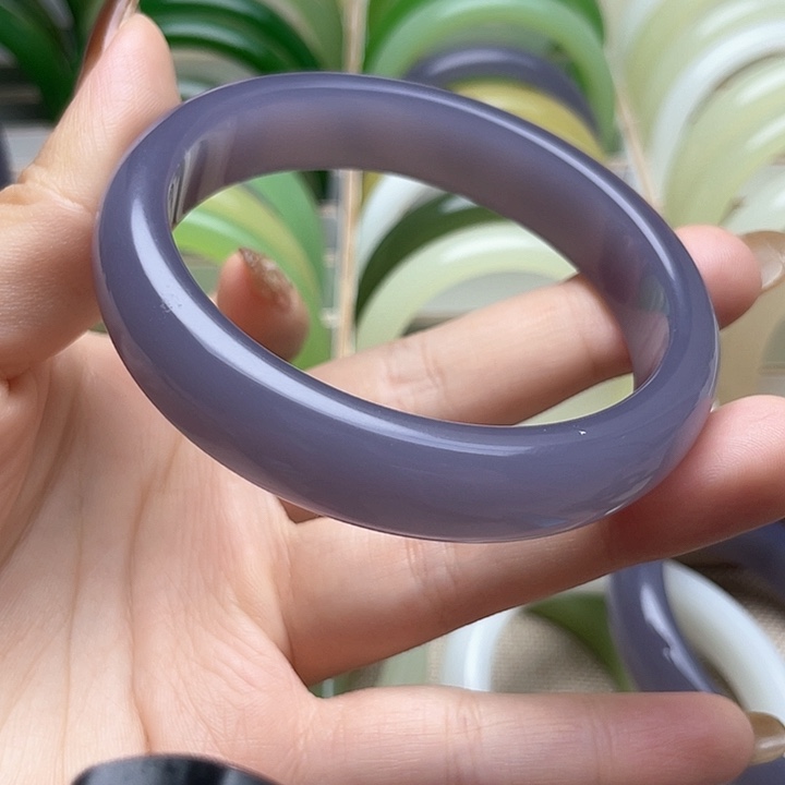 和田玉（糖玉）未镶嵌手镯