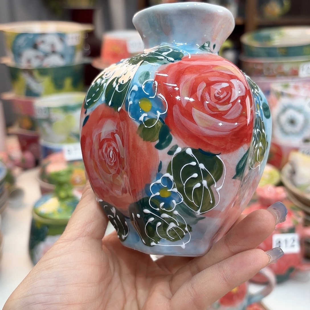 瓷片在干嘛我也要你抱啊