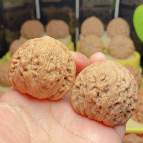 文玩核桃吊坠41全品泥鳅背