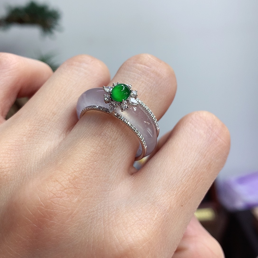 18K金镶嵌戒指翡翠13号一套