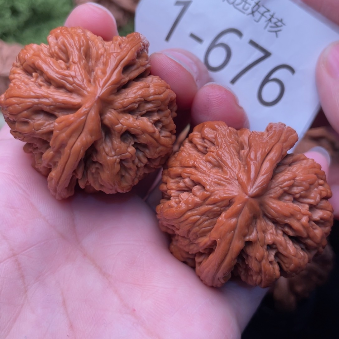 文玩核桃把件粗筋43