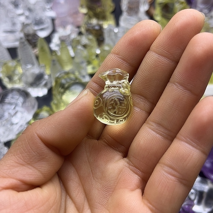 水晶摆件未镶嵌夕*吊坠