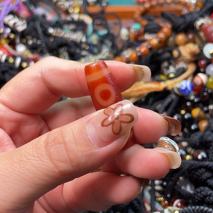 愚***读玛瑙/玉髓未镶嵌颈饰