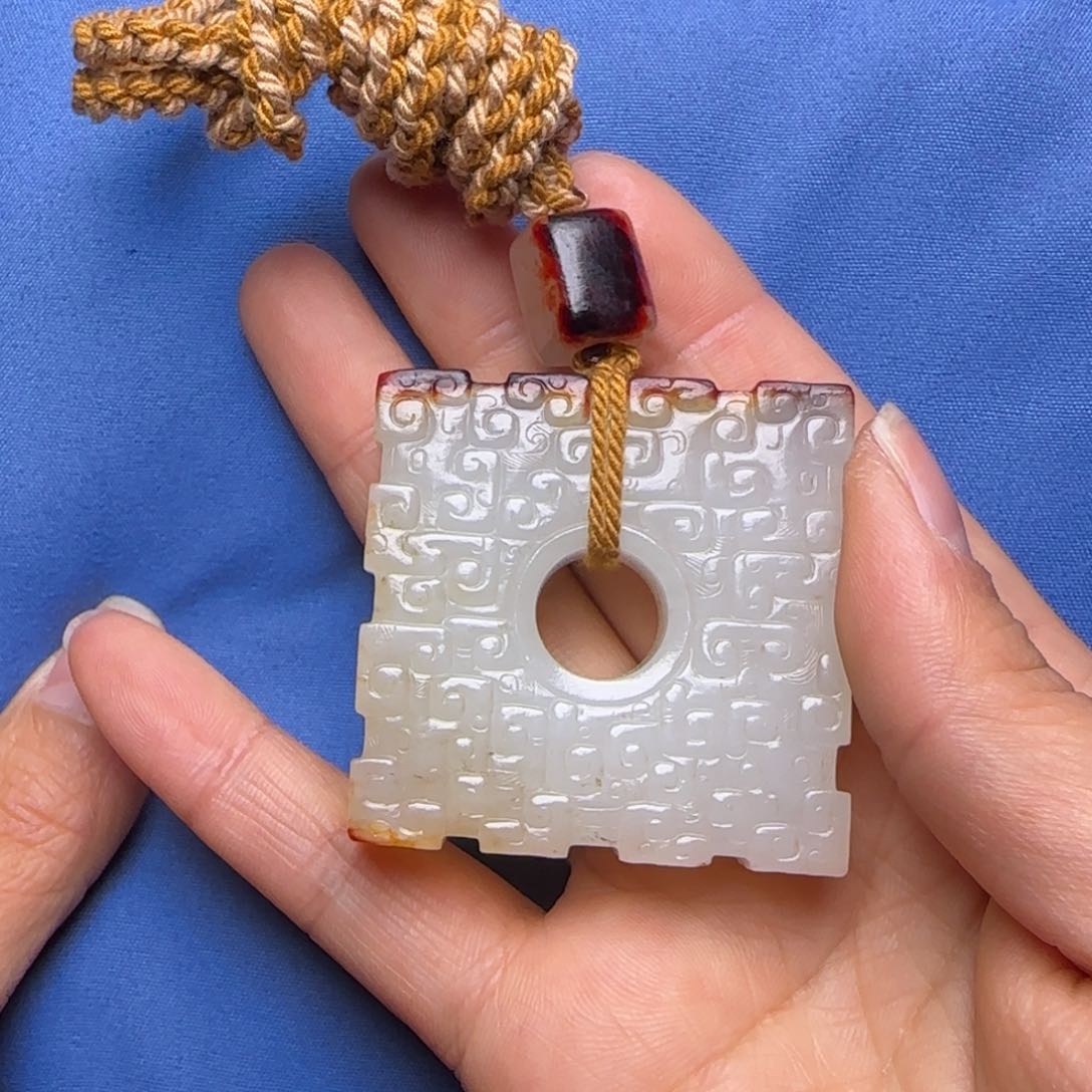 和田玉未镶嵌颈饰禅*