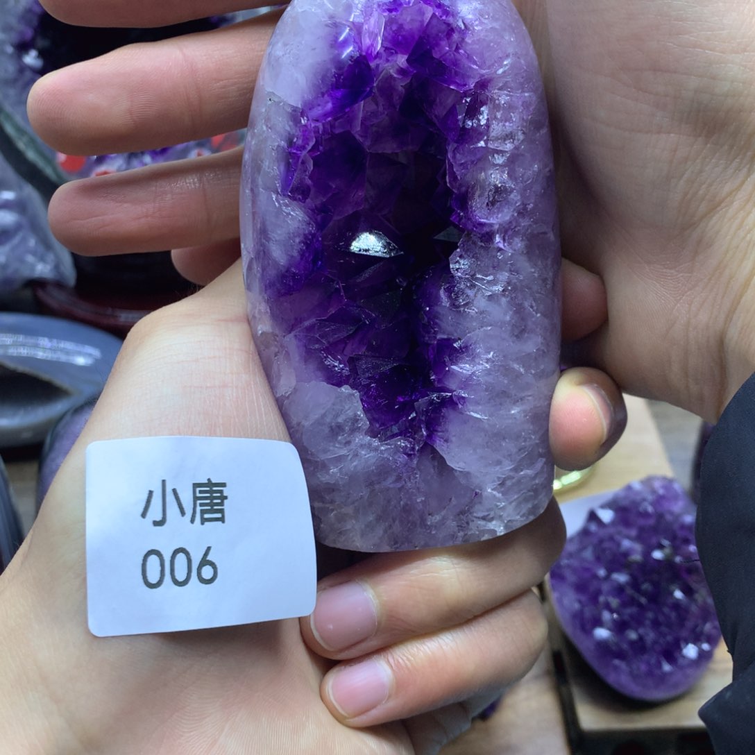 紫晶大型摆件（非配饰）未镶嵌