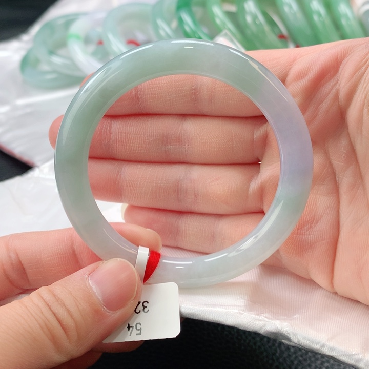 翡翠手镯未镶嵌L***y缅甸A货翡翠手镯