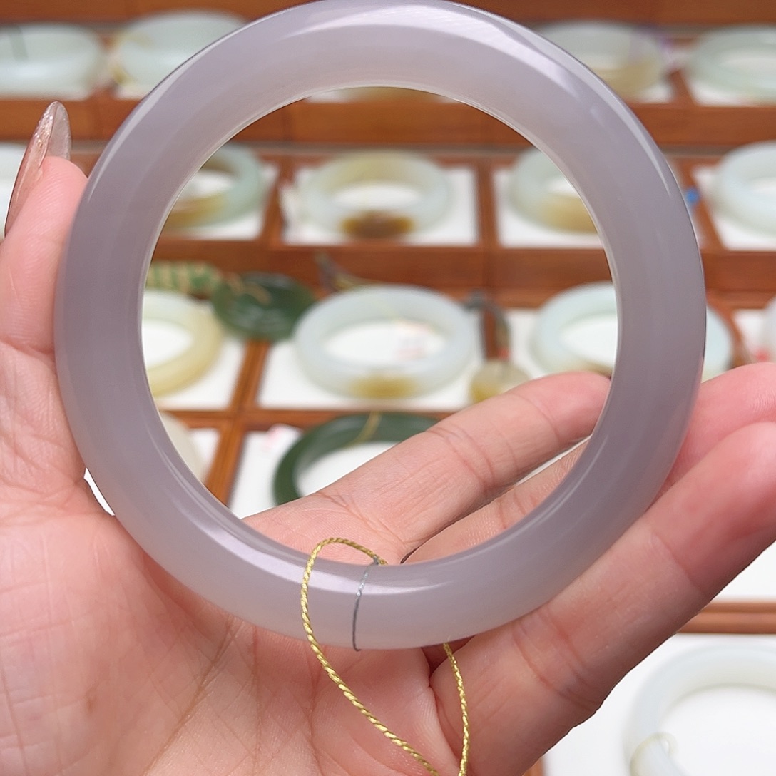 和田玉手镯未镶嵌60