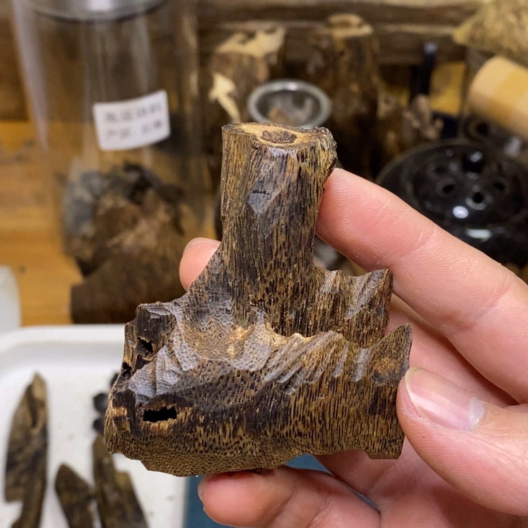 沉香高油香薰乌身26克