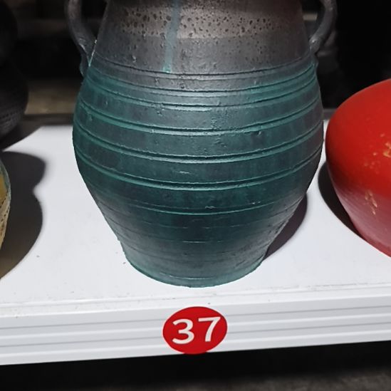 37号口径14高度24底部有孔