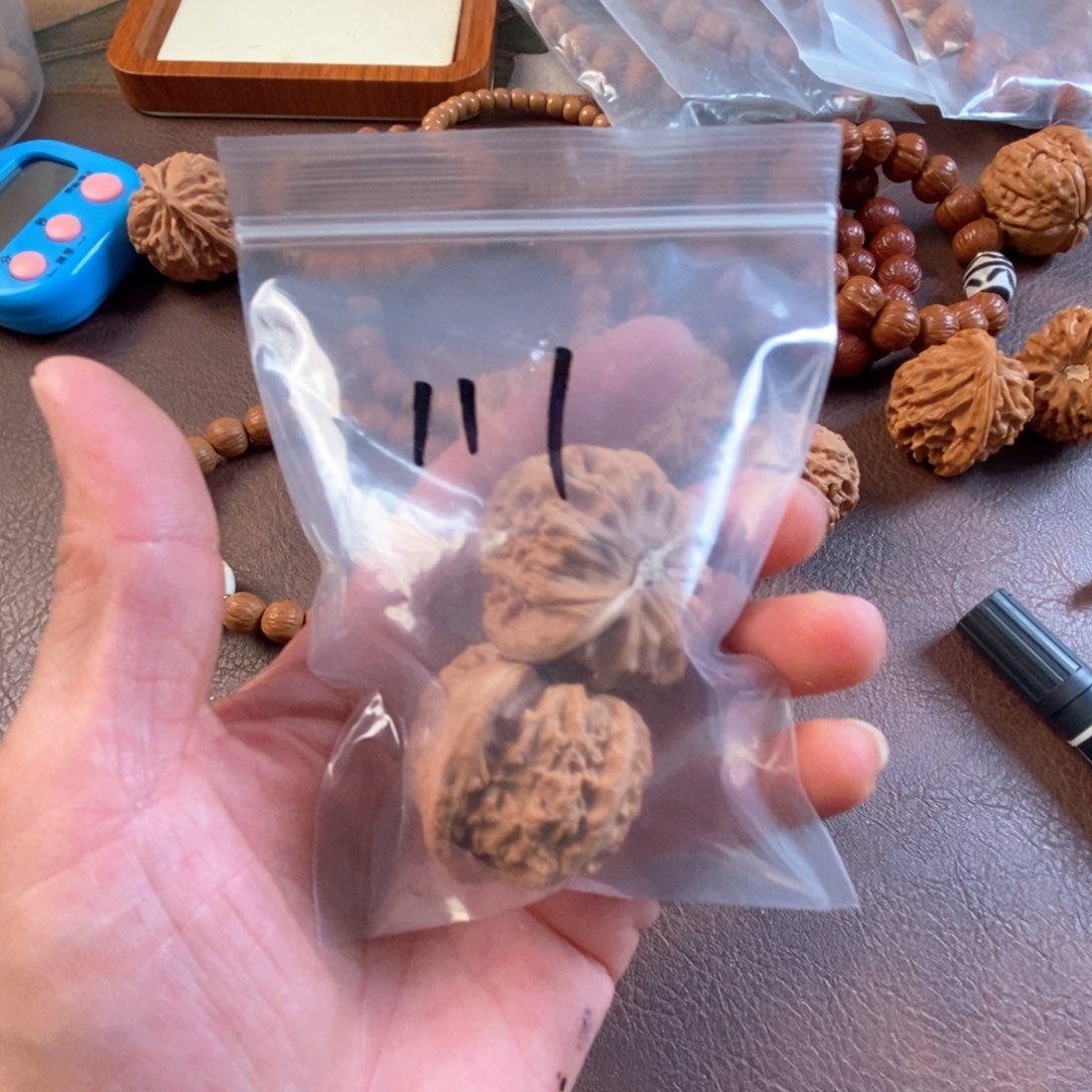 猴头核桃吊坠ㅤ***140白狮子