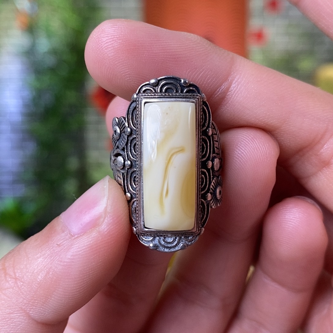 蜜蜡裸石银S925镶嵌蜜蜡戒指