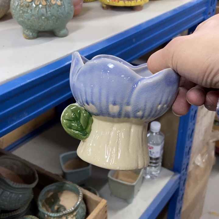 陶瓷花盆单场满9.9发9.5*9.5瑕疵