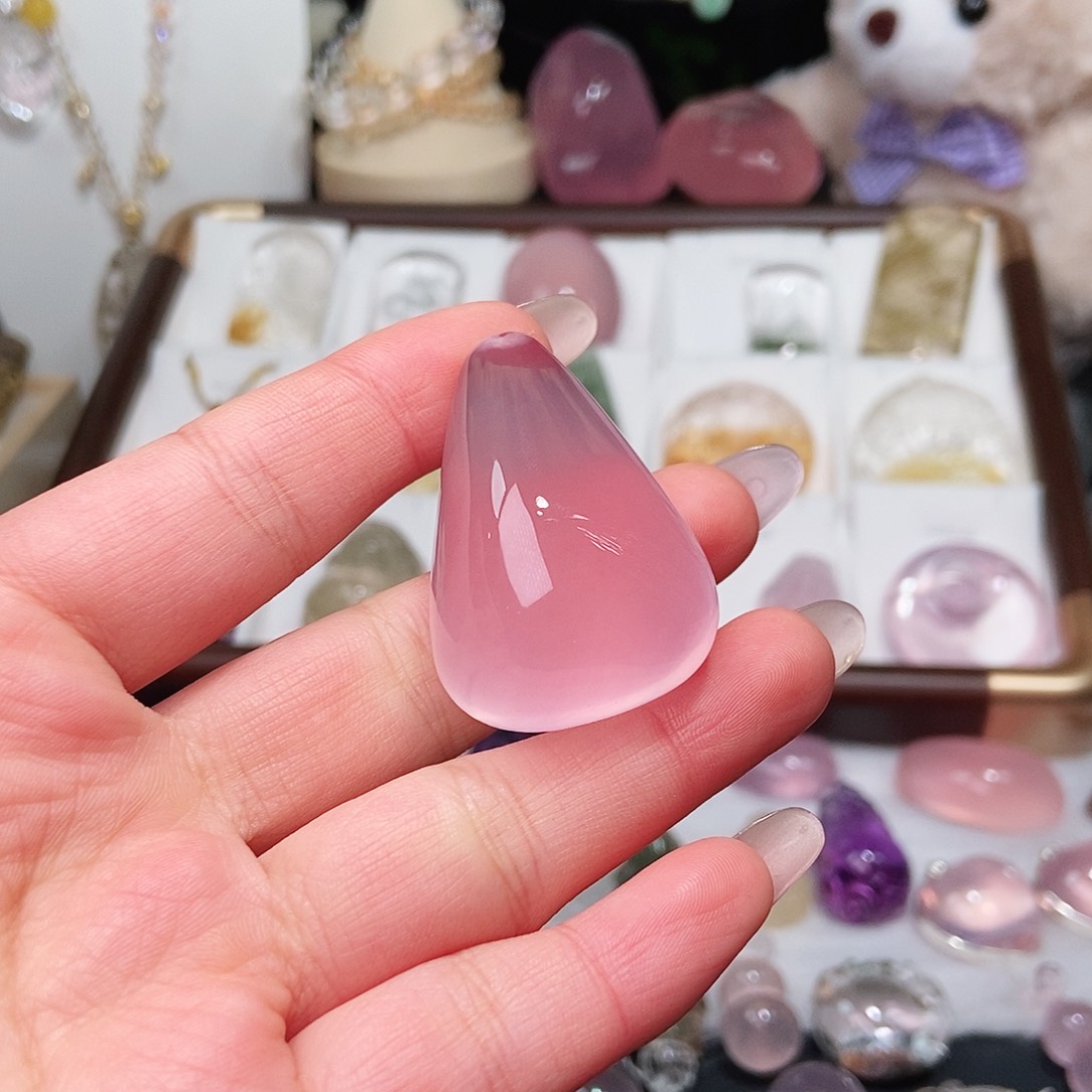 未镶嵌吊坠(赠链)水晶