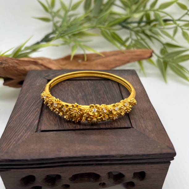 162   精品手镯 （无礼盒）