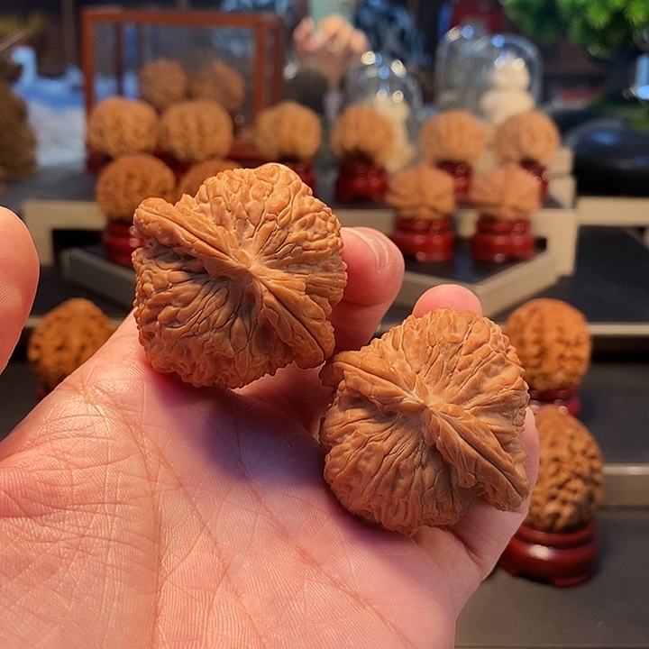 文玩核桃把件?****生全品闷白