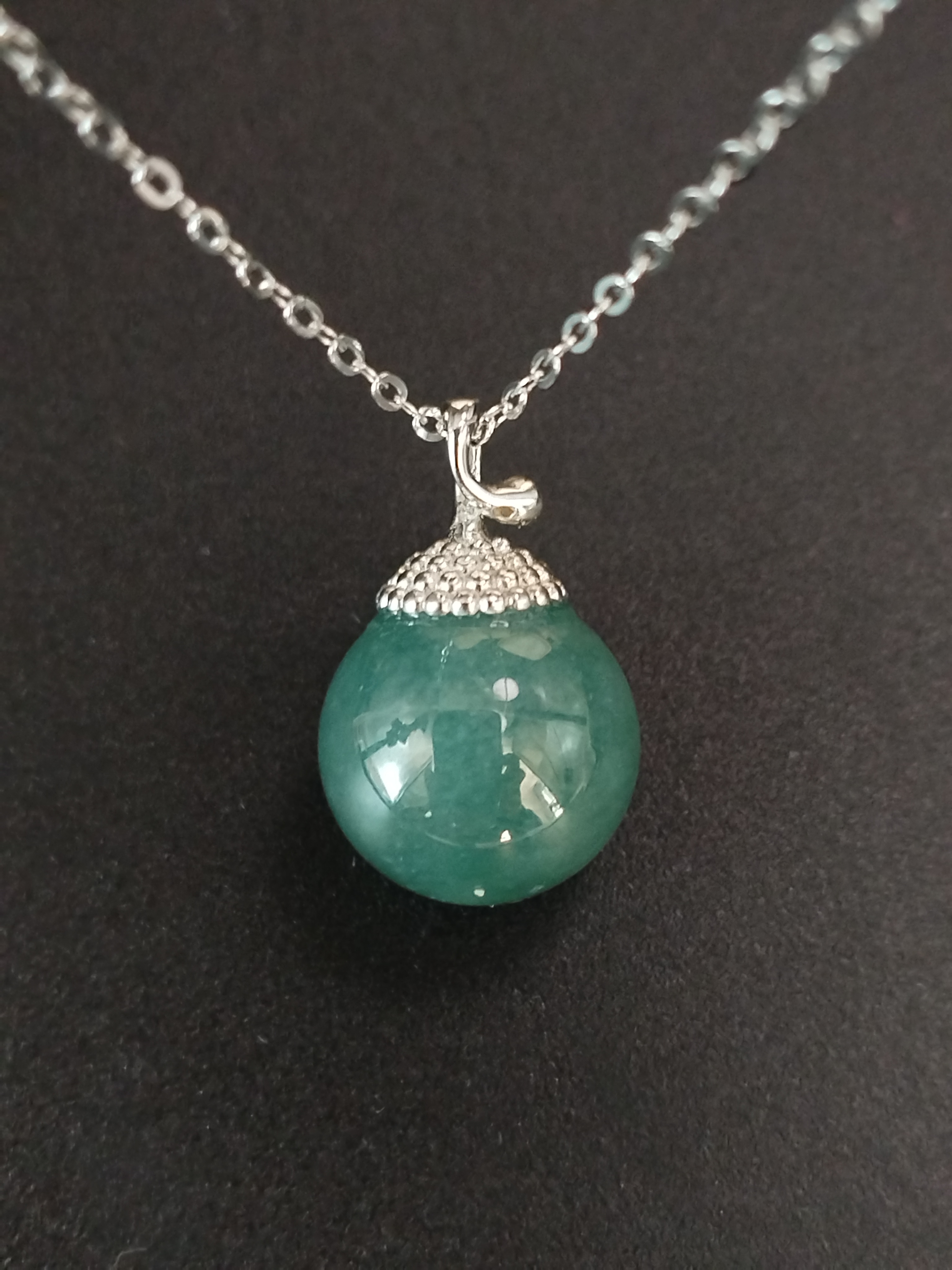 纯天然A货翡翠冰种蓝水圆珠吊坠玉石S925银镶嵌时尚简约女款