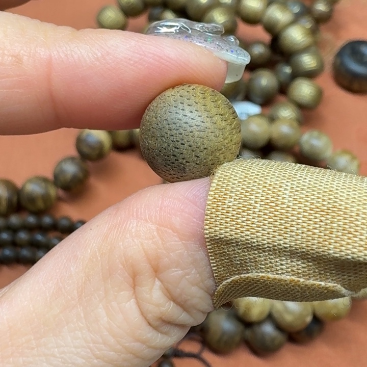 大叶紫檀（黑酸枝木类）