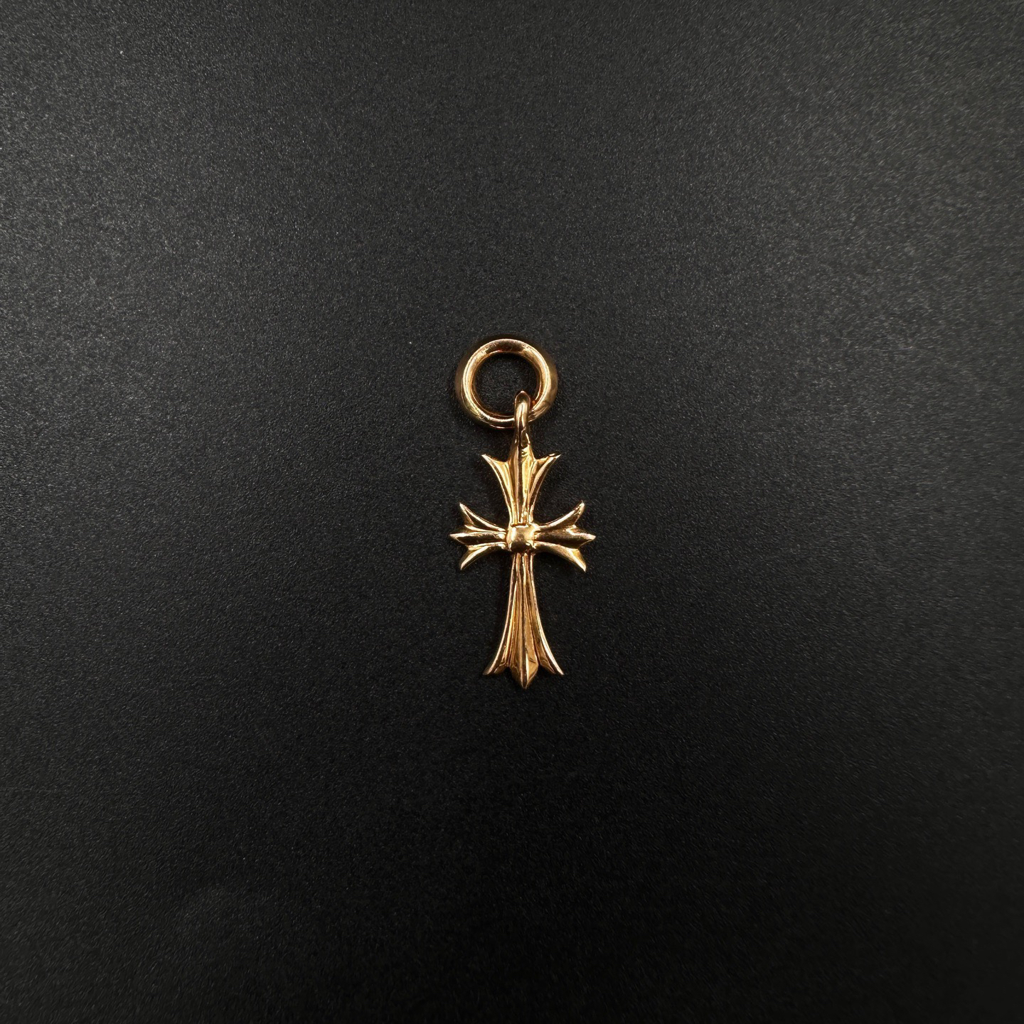 99新 Chrome Hearts/克罗心 ec 22K 十字架吊坠