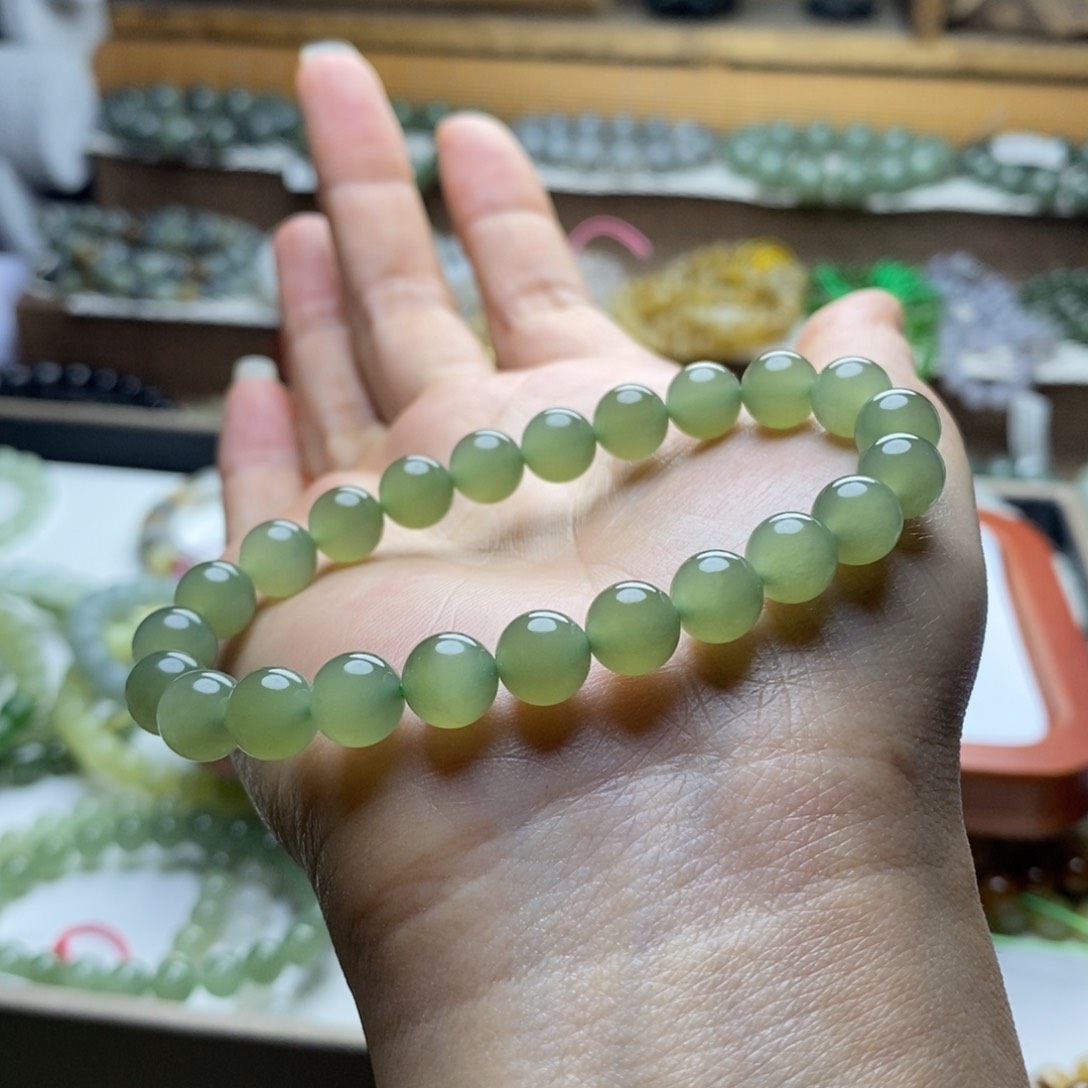 手链未镶嵌和田玉用****38mm高冰葡萄肉微猫圆珠