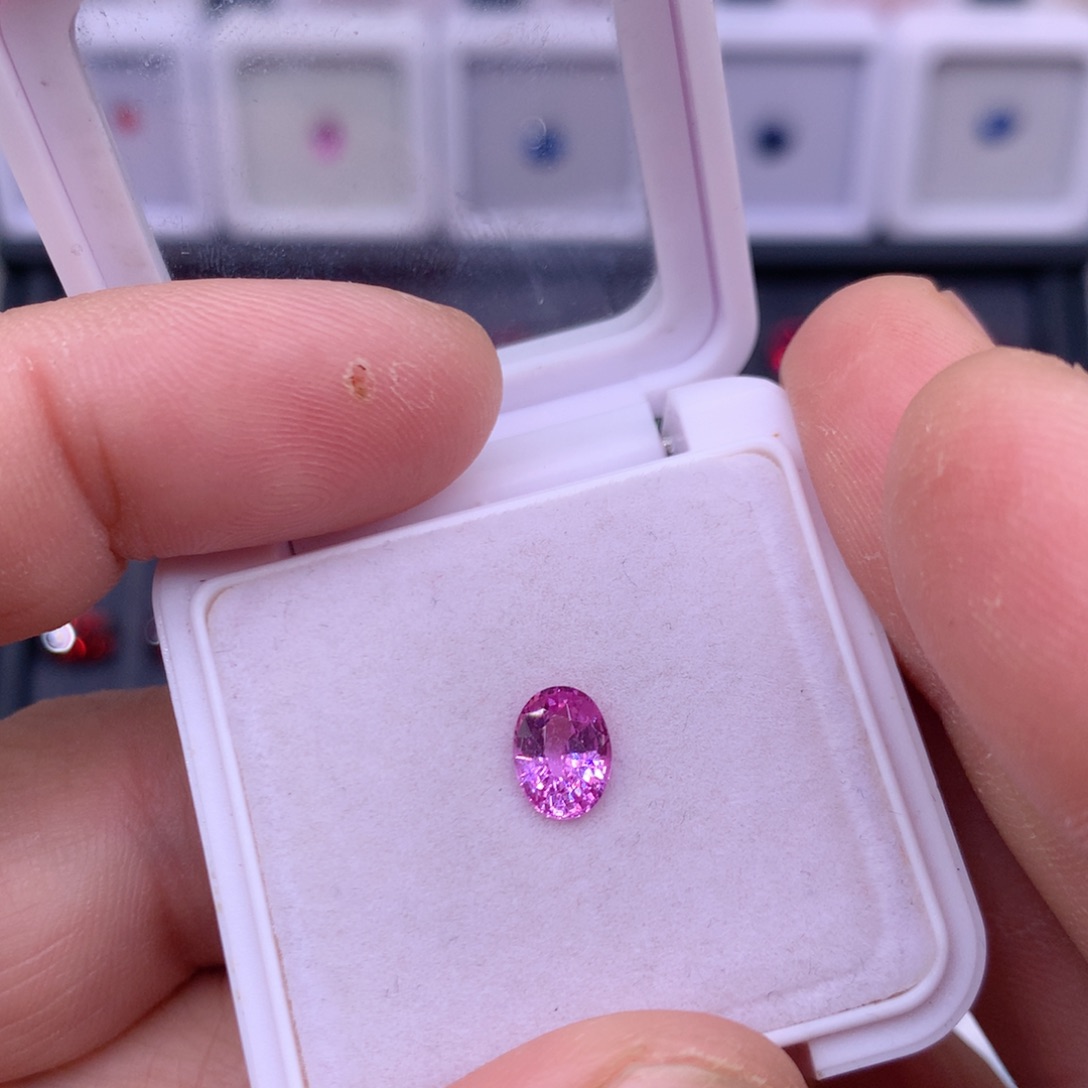 蓝宝石裸石1.14克拉无烧帕帕拉恰