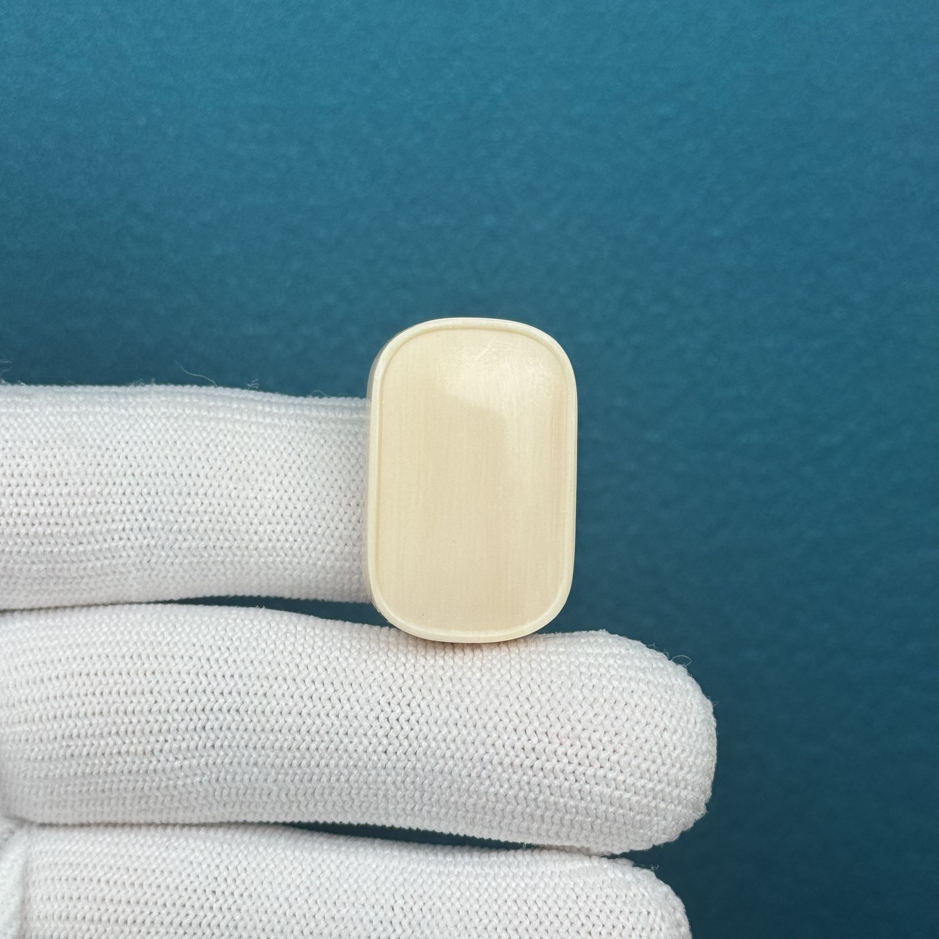 H98-27天然猛犸牙 无事牌 18*28.9*8.8mm一物一图假一罚十