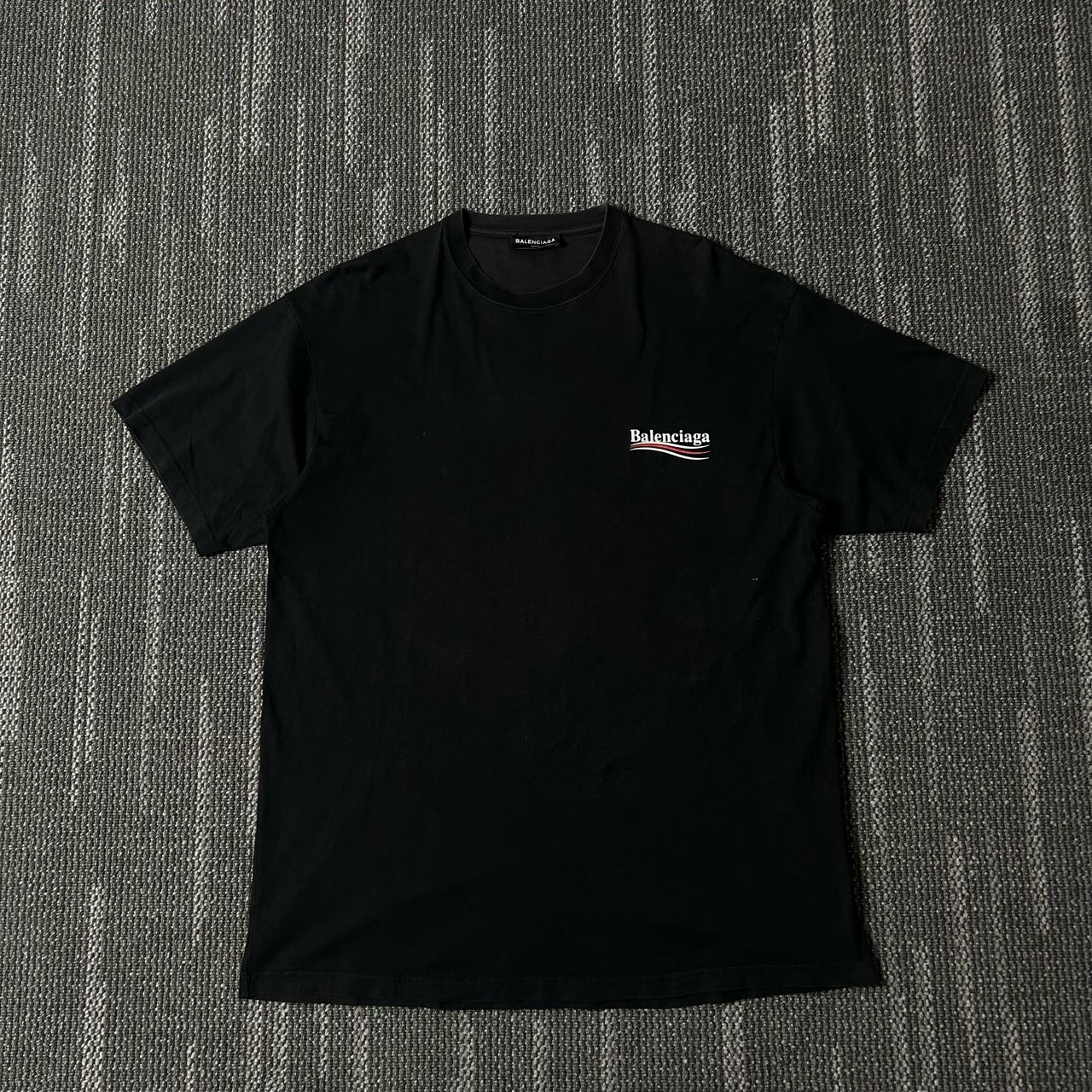 95新 Balenciaga/巴黎世家 经典海浪印花纯色短袖/尺码M/3639