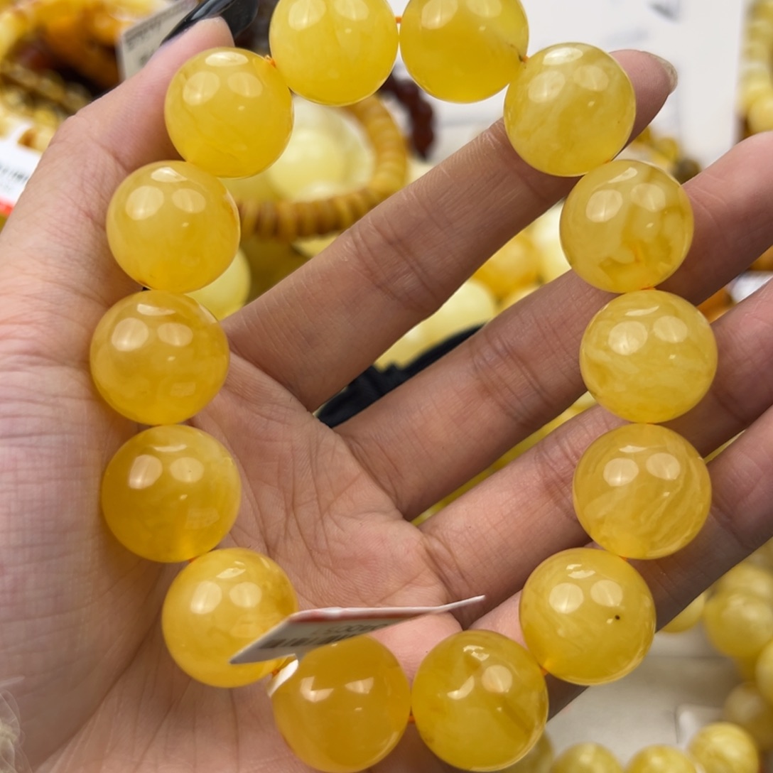 琥珀珠宝奇石未镶嵌