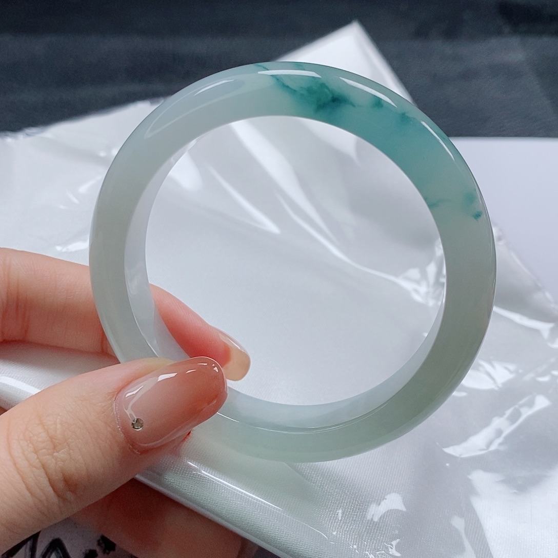 【闪购商品】未镶嵌手镯翡翠415号