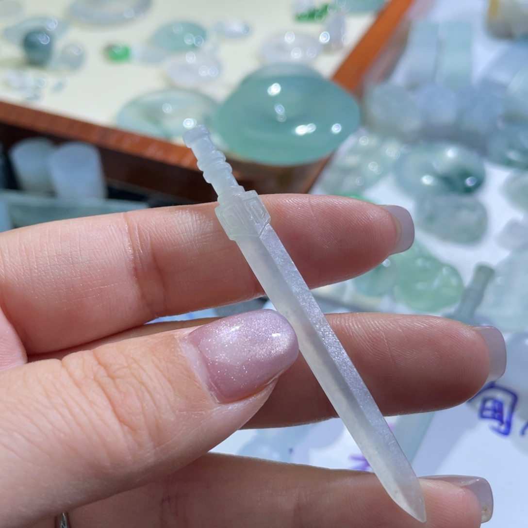 定制翡翠未镶嵌紫***来剑