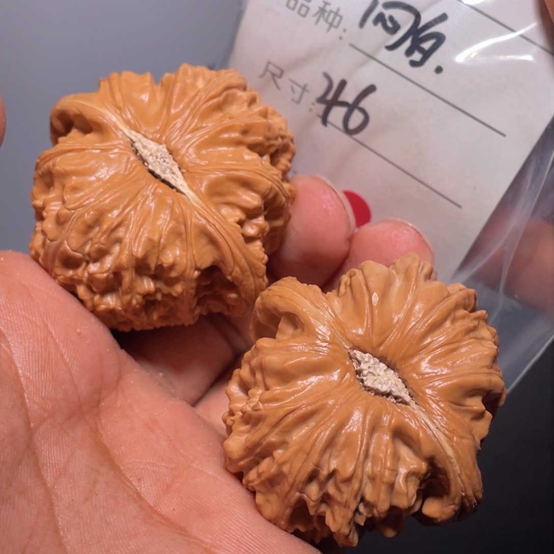 文玩核桃吊坠文玩核桃