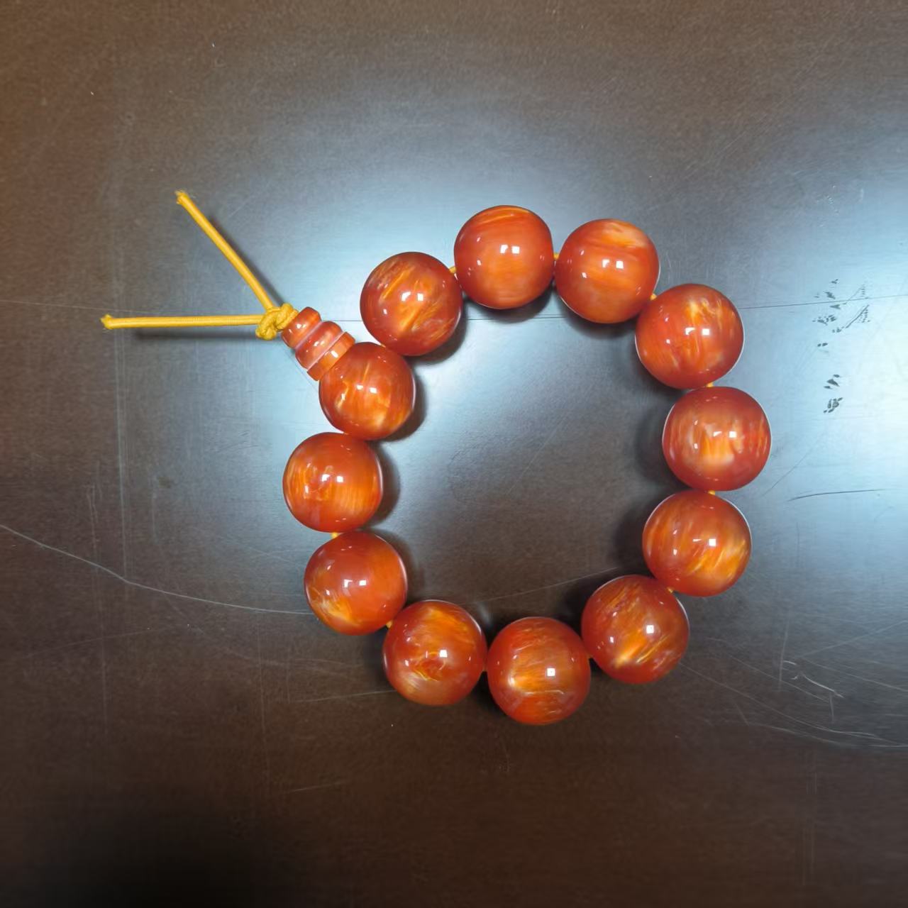 XY027  金丝红圆珠精品手串（无礼盒）