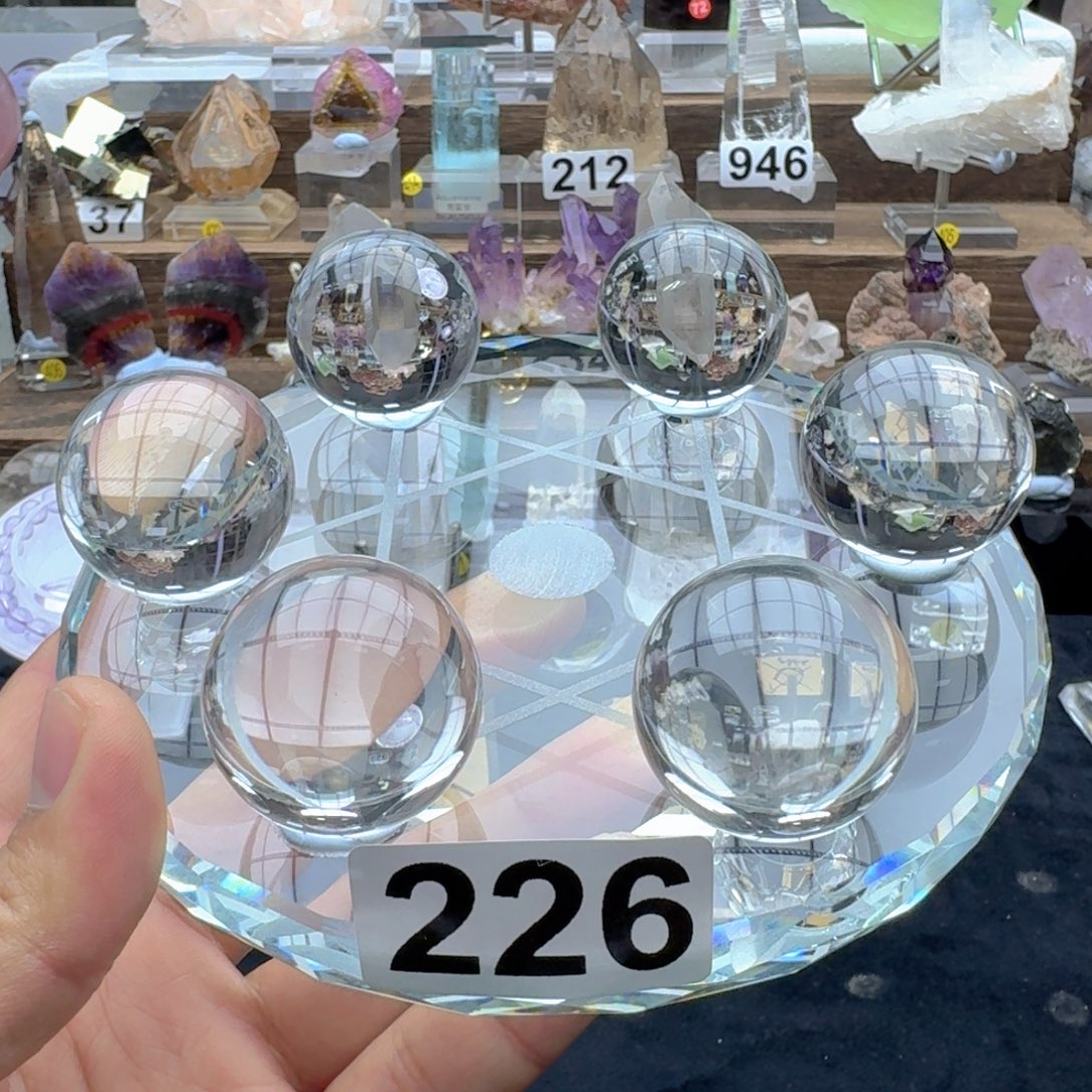 •***旭水晶未镶嵌珠宝半成品