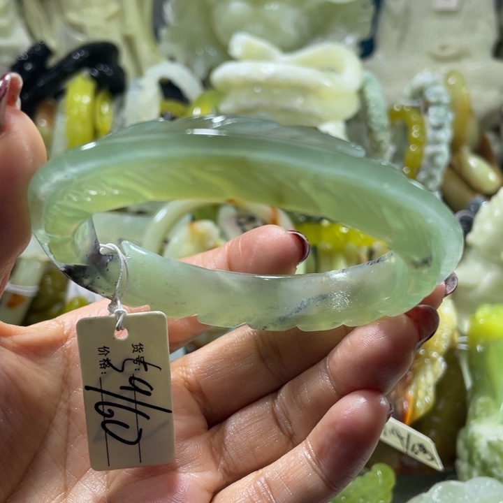 岫玉未镶嵌手镯59.60