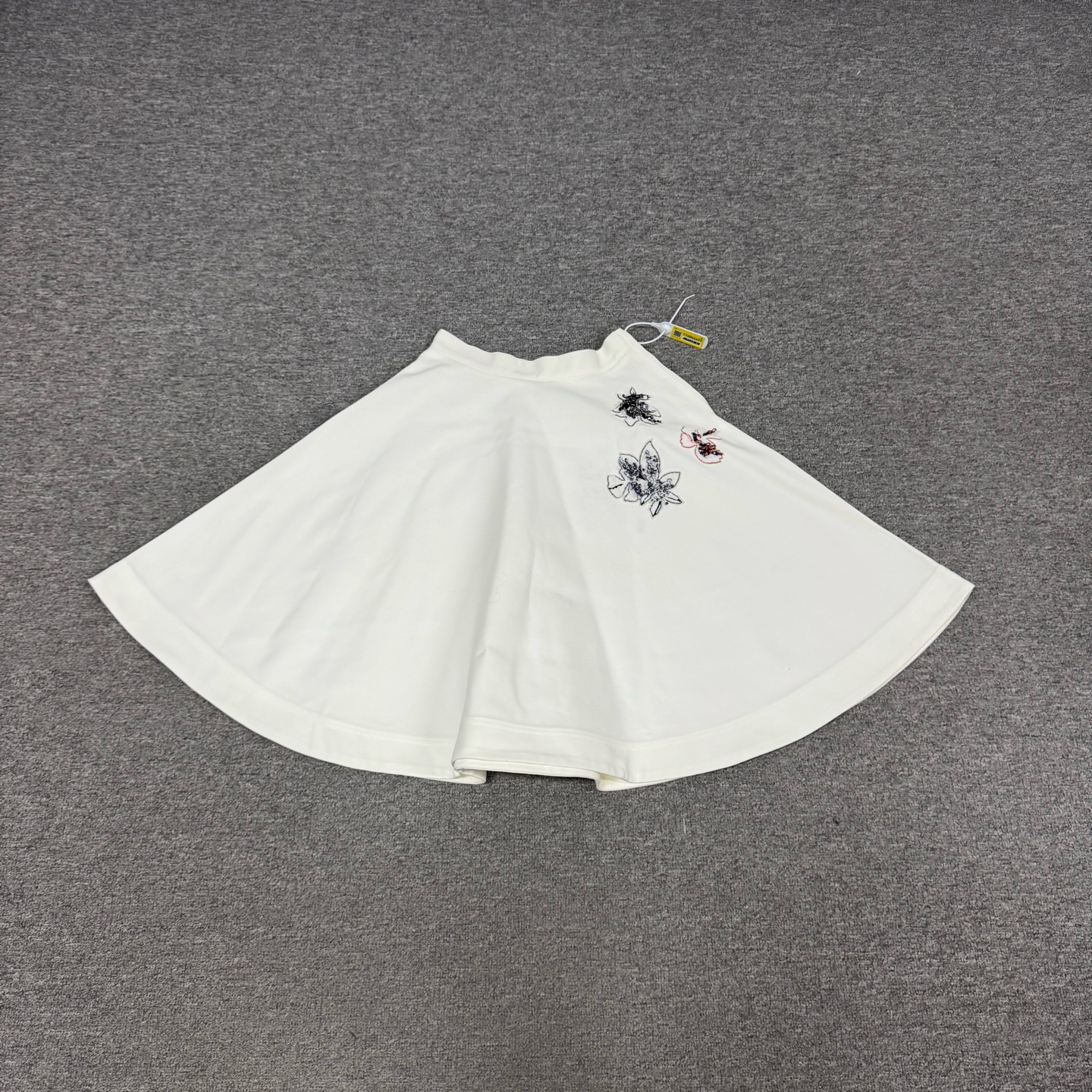 99新 AMIPARIS 迪奥 白色 花卉镶钻刺绣 棉质 百褶半身裙 34码