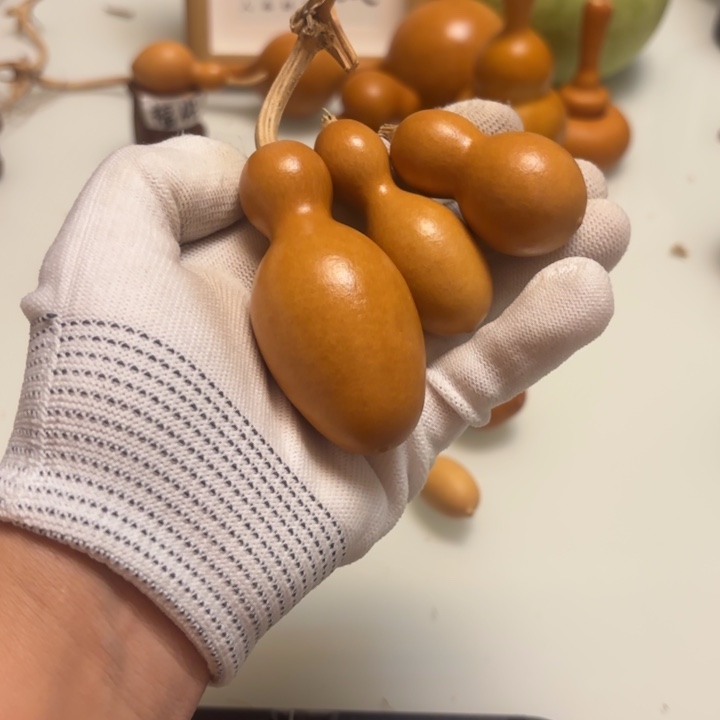 _***了天然手捻老皮葫芦