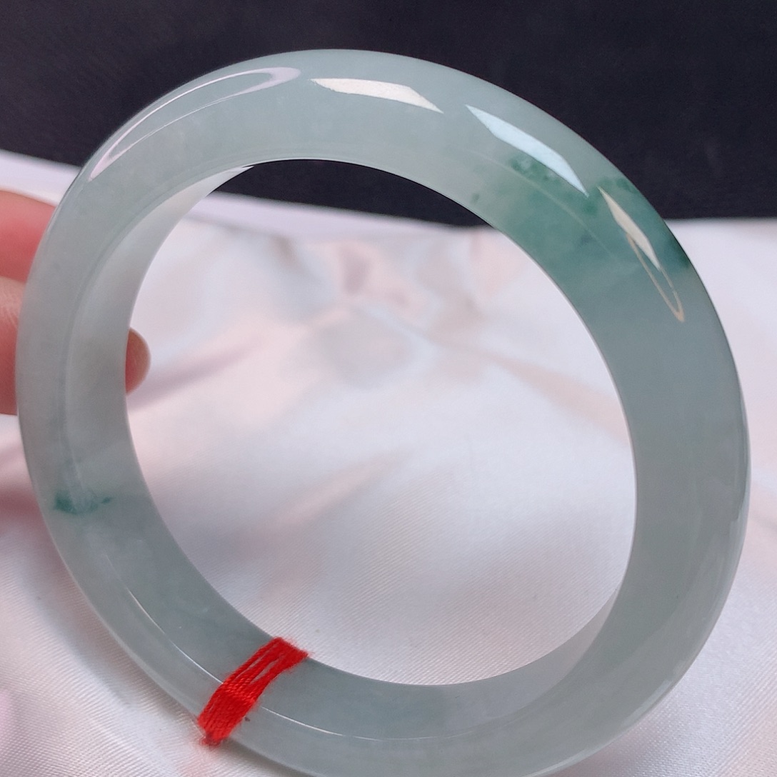 翡翠手镯未镶嵌56 翡翠手镯