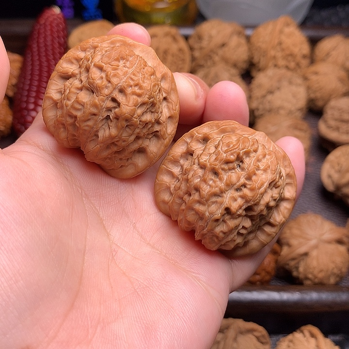 吊坠文玩核桃血麒麟37+